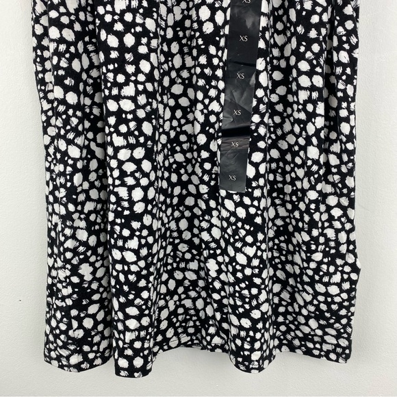 Banana Republic size XS Women’s Black White Halter Top - Picture 3 of 7